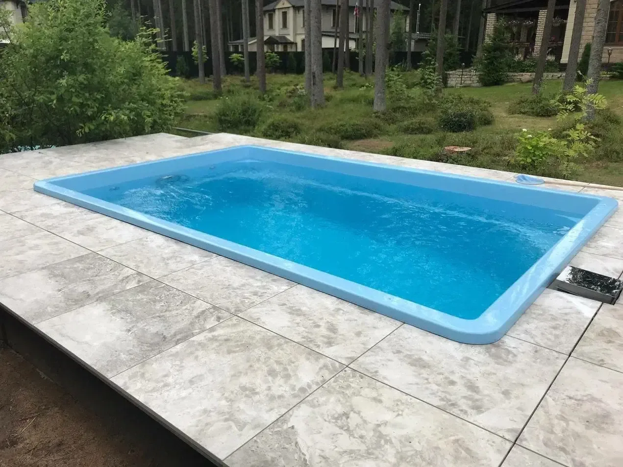 Laguna 4 — ландшафт в Кстово