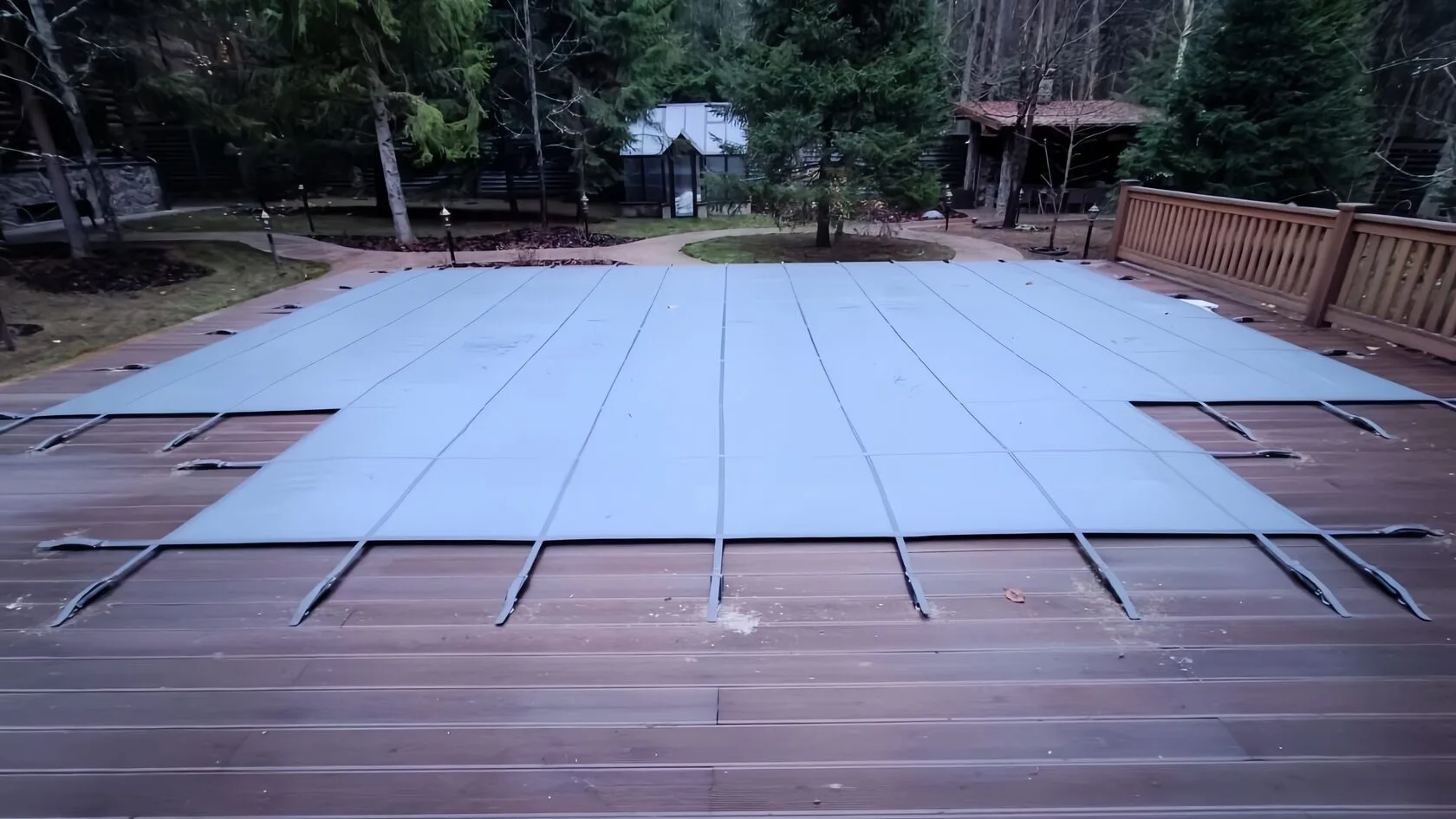 Покрывало для бассейна Laguna Cover Mesh в Кстово